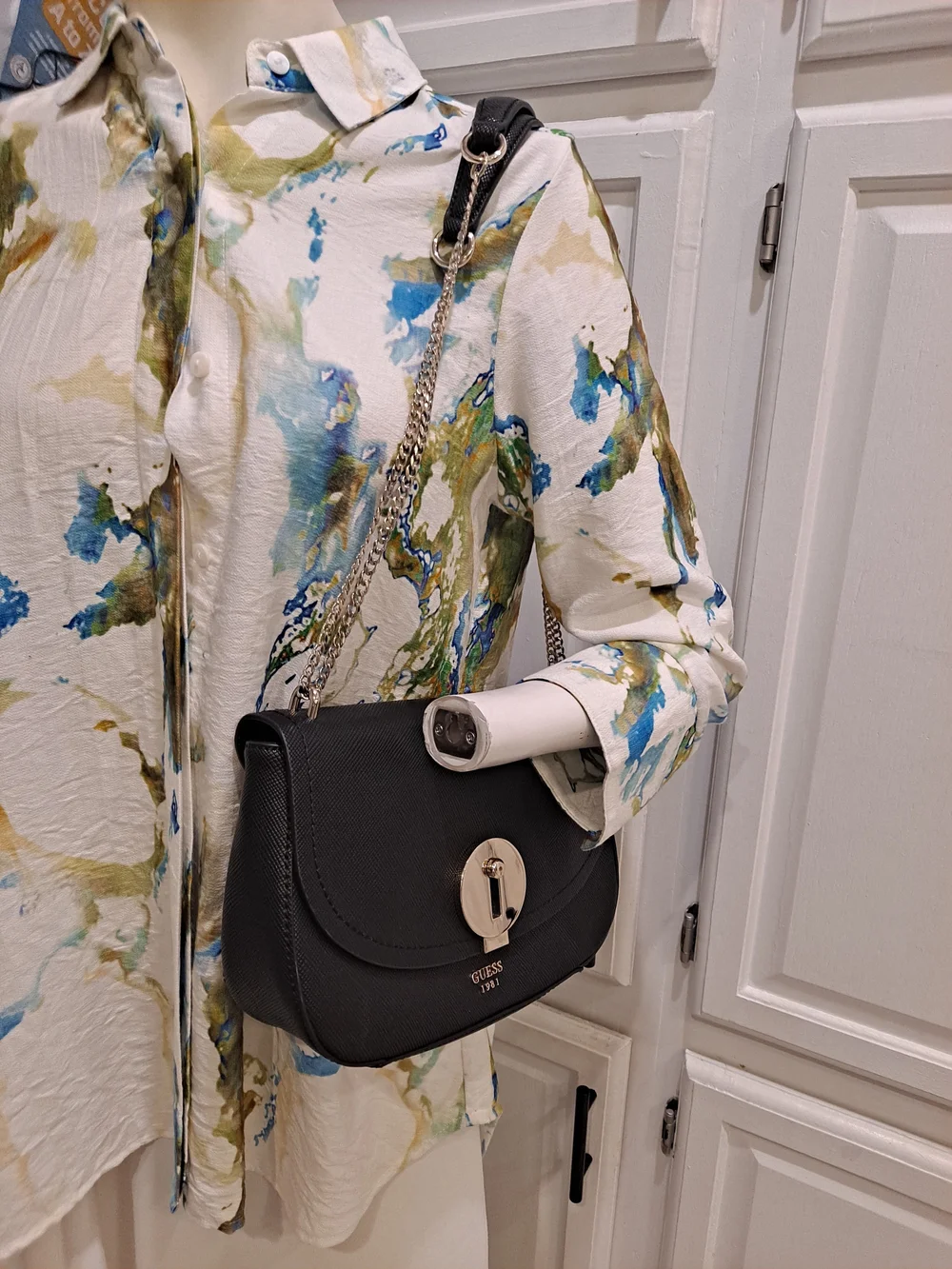 GUESS 1981 Augustina Black Saffiano Curved Flap Oversized Crossbody Bag